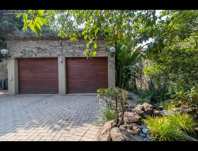 5 BEDROOM HOUSE FOR SALE IN GLENVISTA